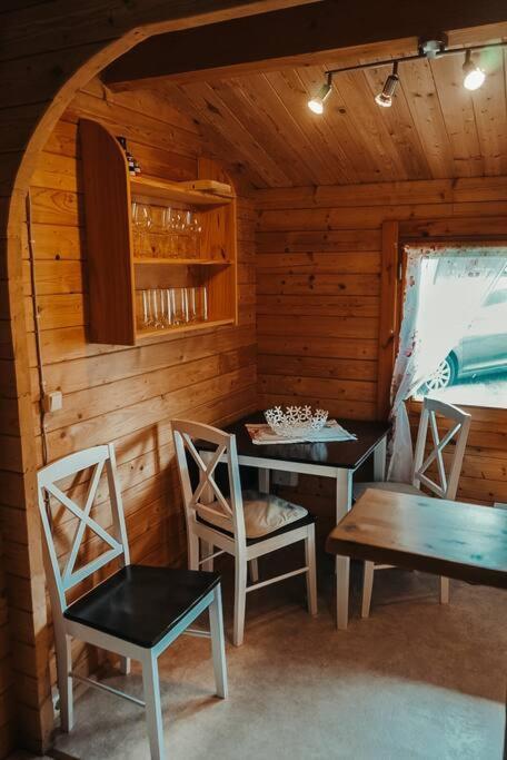 Holzhaus Direkt Am See Priepert Luaran gambar