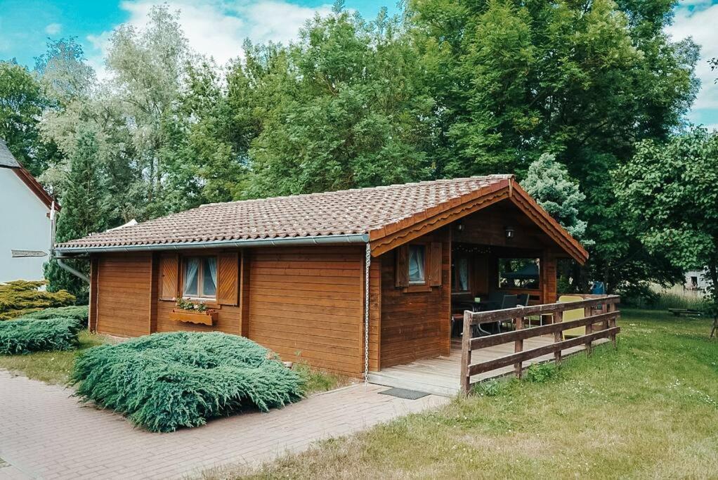 Holzhaus Direkt Am See Priepert Luaran gambar